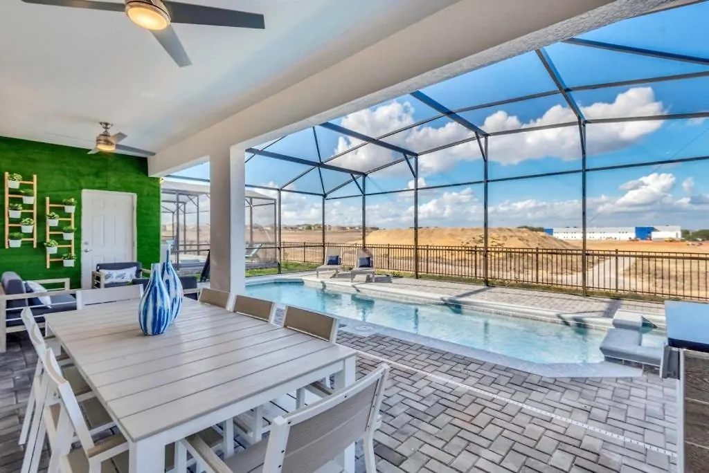 2126 Elani Brand New Windsor Island Resort Villa Four Corners