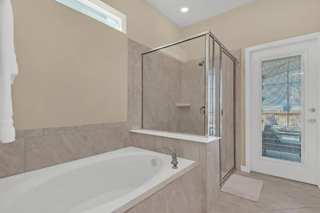 2126 Elani Brand New Windsor Island Resort Villa Four Corners USA